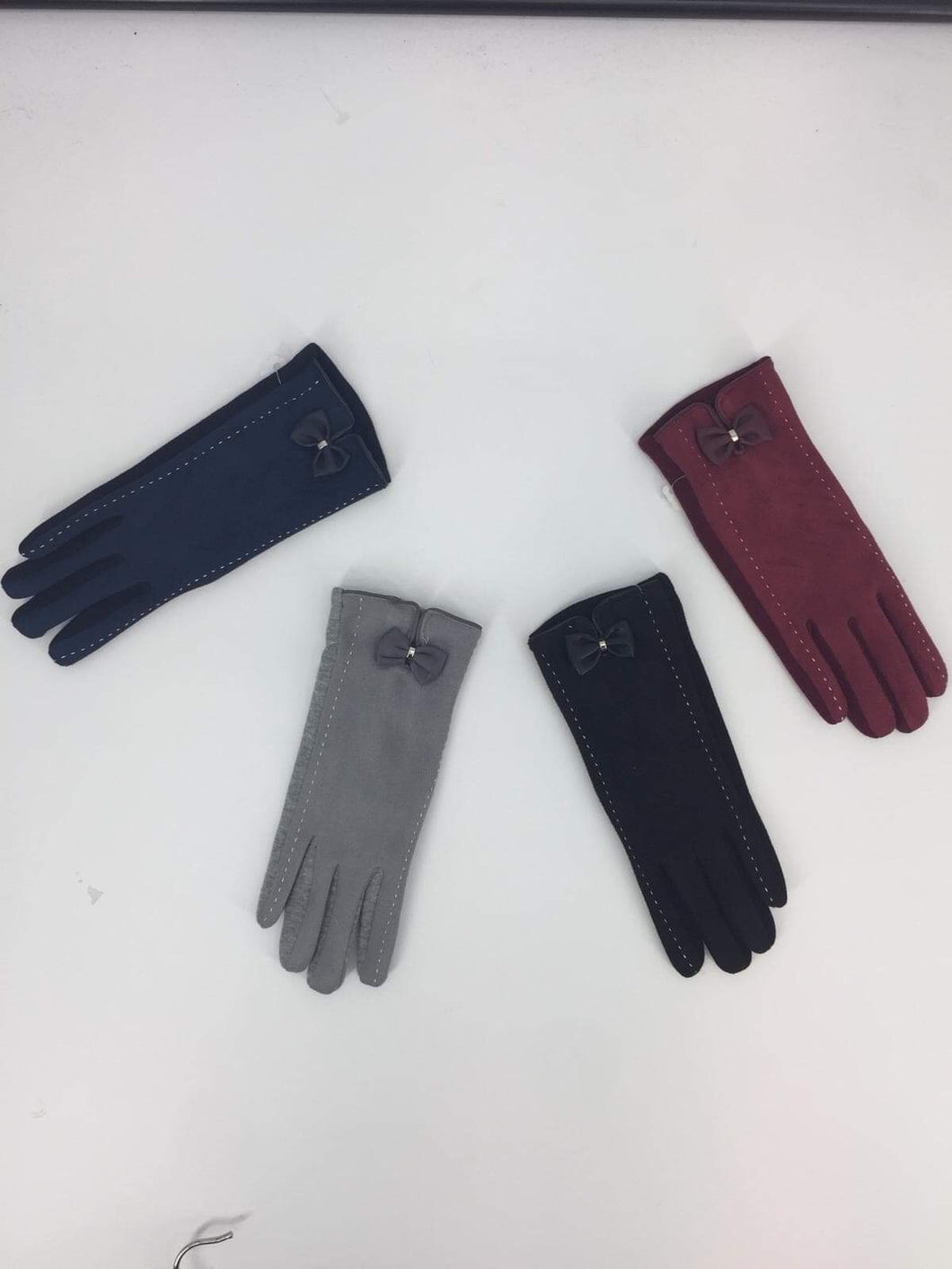 Luxury Boxed Gloves with Bows In 5 Colours