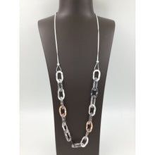 Load image into Gallery viewer, Long Necklace with Large Links in Two Colours
